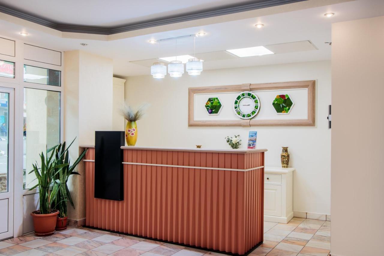Hotel Central - Băile Olăneşti Buitenkant foto